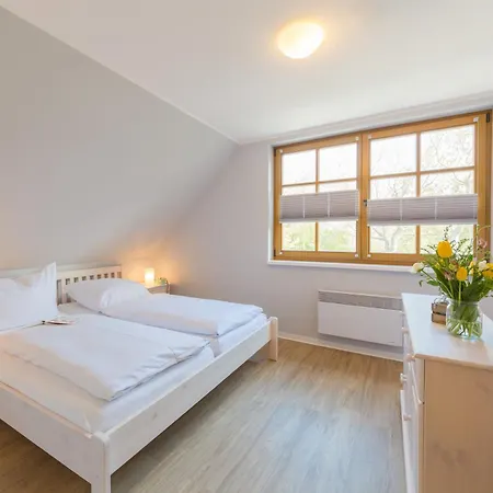 Doppelhaus Am Deich 12 דירהאגן