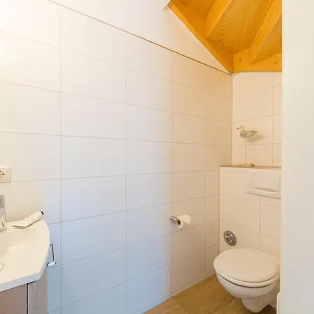 בית נופש Doppelhaus Am Deich 12 *